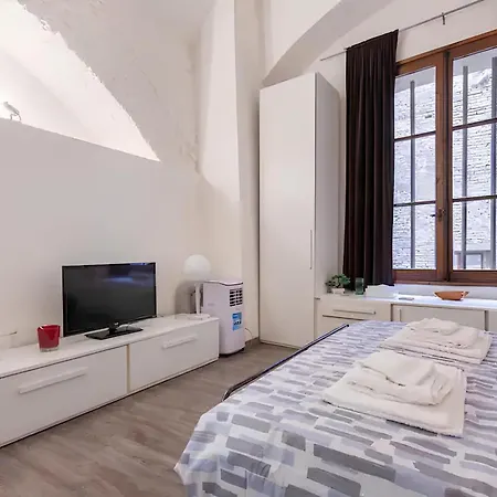Nel Cuore Del Centro Storico. Apartment